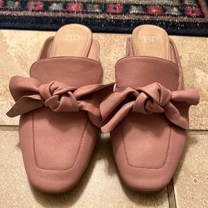 BP mules size 7.5